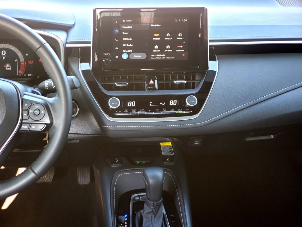 Used 2025 Toyota Corolla XSE image 28