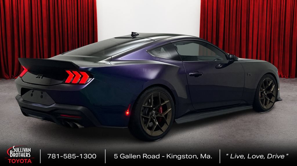 Used 2024 Ford Mustang GT Premium w/ GT Performance Package RWD image 5