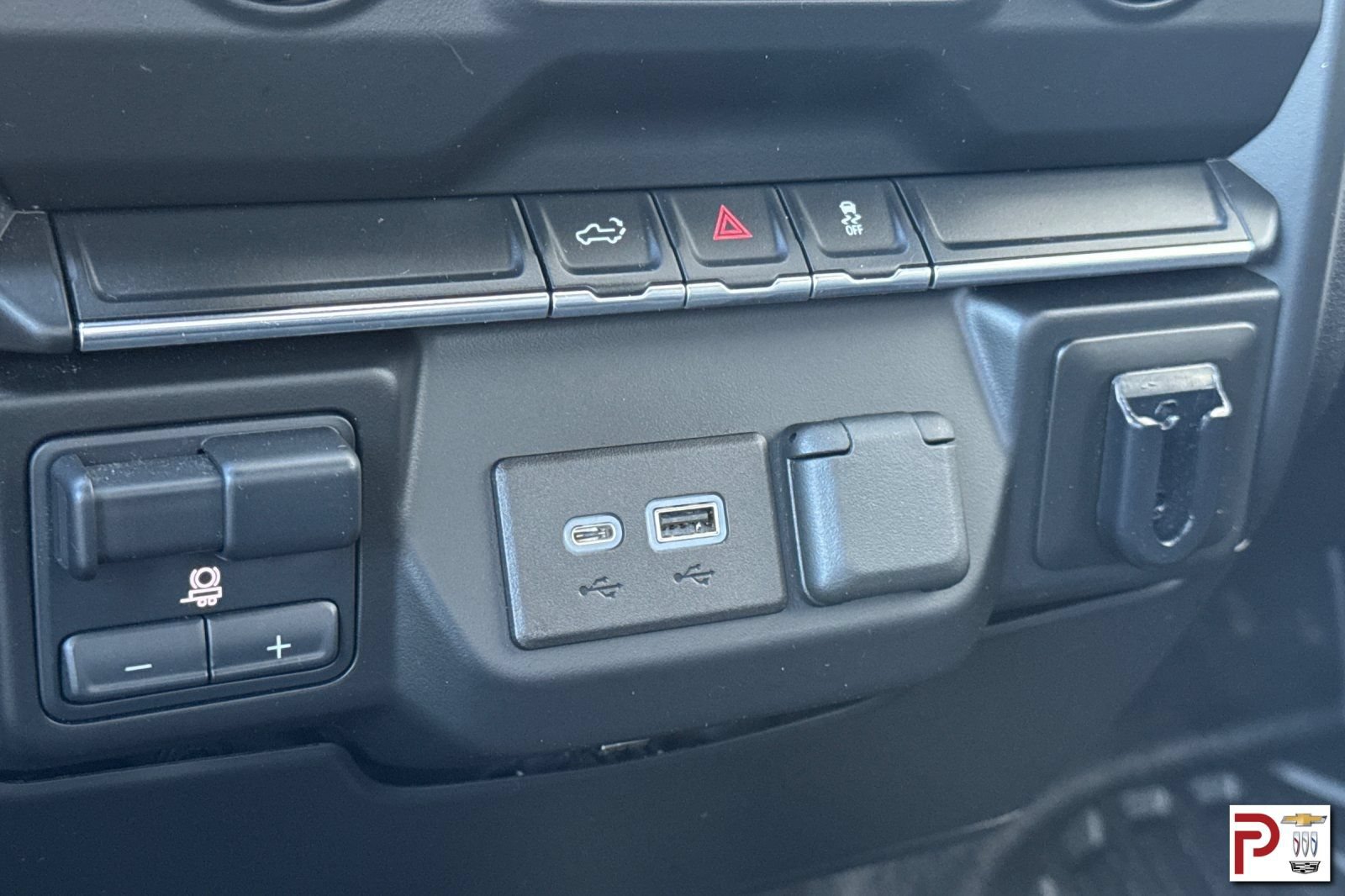 Certified 2021 Chevrolet Silverado 2500 W/T AWD/4WD image 30