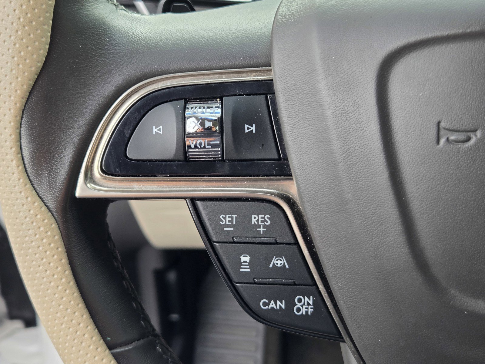 Used 2019 Lincoln Nautilus Reserve AWD/4WD image 22