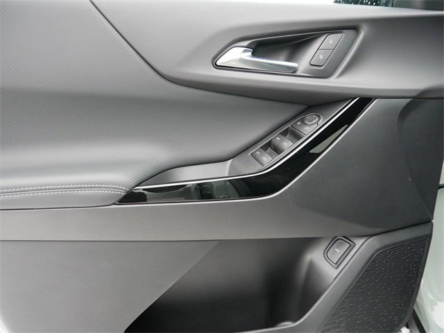 Used 2026 Chevrolet Equinox LT w/ Convenience Package II image 11