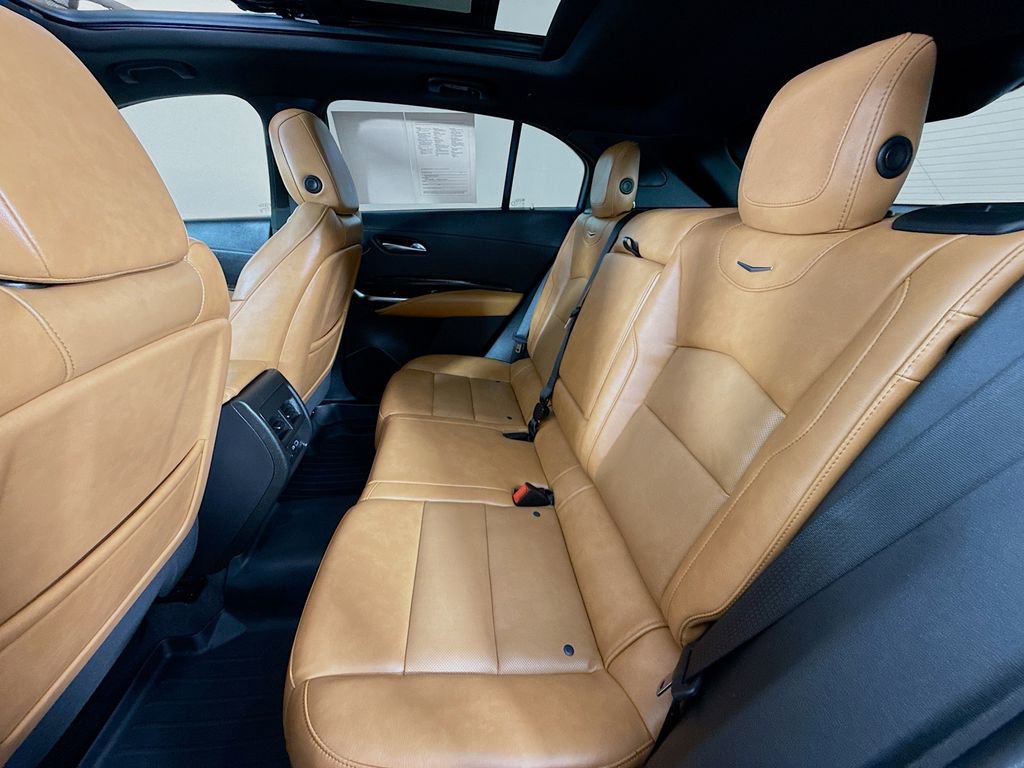 Used 2023 Cadillac XT4 Sport w/ Sun And Sound Package image 28