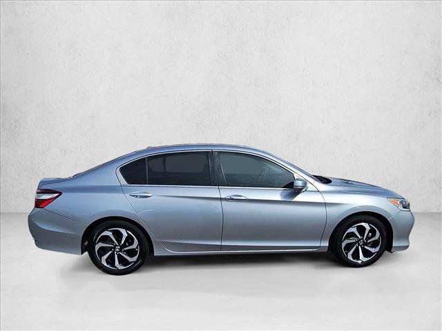 Used 2016 Honda Accord EX video 4
