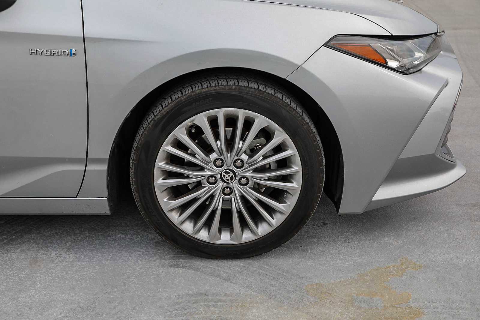 Certified 2020 Toyota Avalon Limited image 15