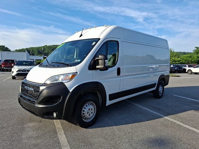 Used 2025 RAM ProMaster 2500 w/ Convenience Group FWD image 3