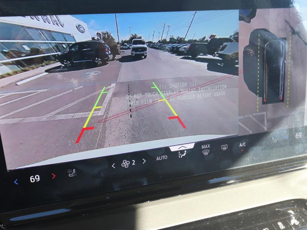 New 2026 Ford Expedition Platinum w/ Driver's Package image 8