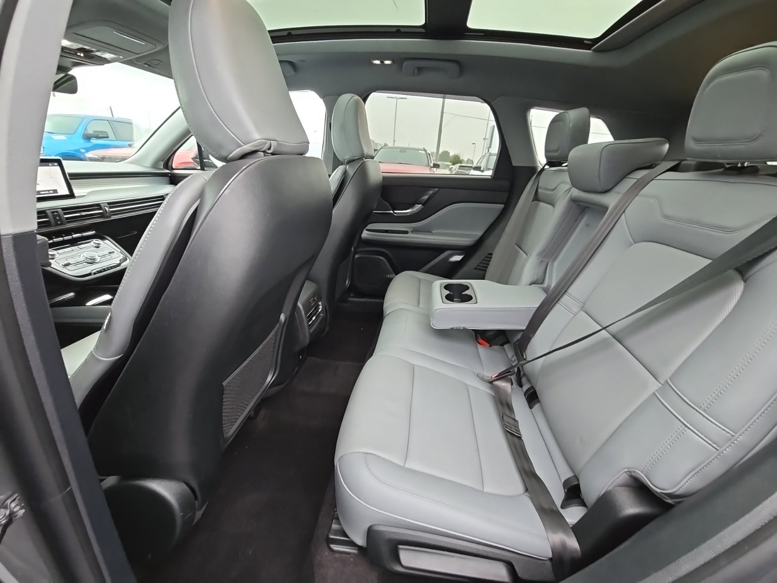 Used 2022 Lincoln Corsair Reserve w/ Elements Package AWD/4WD image 37