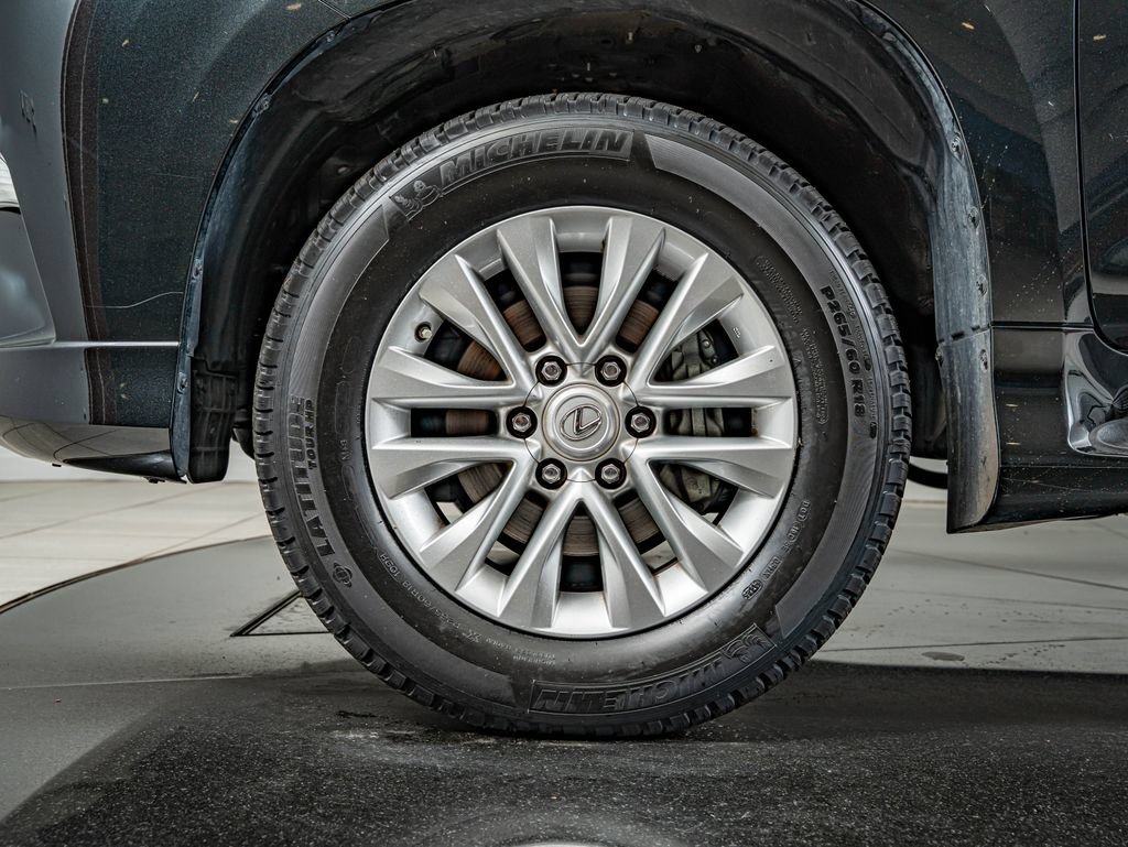 Certified 2023 Lexus GX 460 Premium w/ Premium Plus Package AWD/4WD image 10