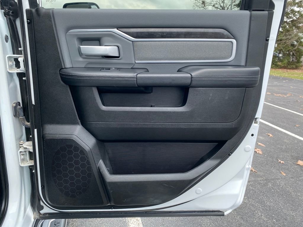 Used 2022 RAM 2500 Big Horn image 13