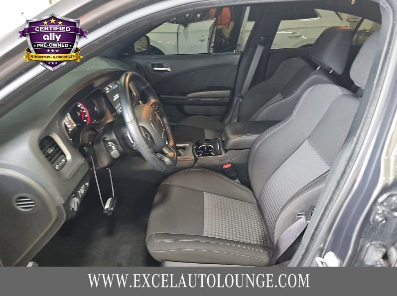 Used 2023 Dodge Charger R/T w/ Blacktop Package RWD image 12