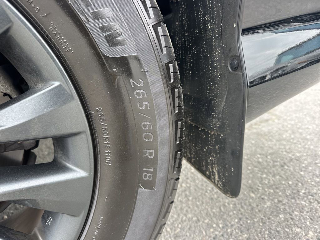 Used 2022 Lexus GX 460 Premium w/ Premium Plus Package image 34