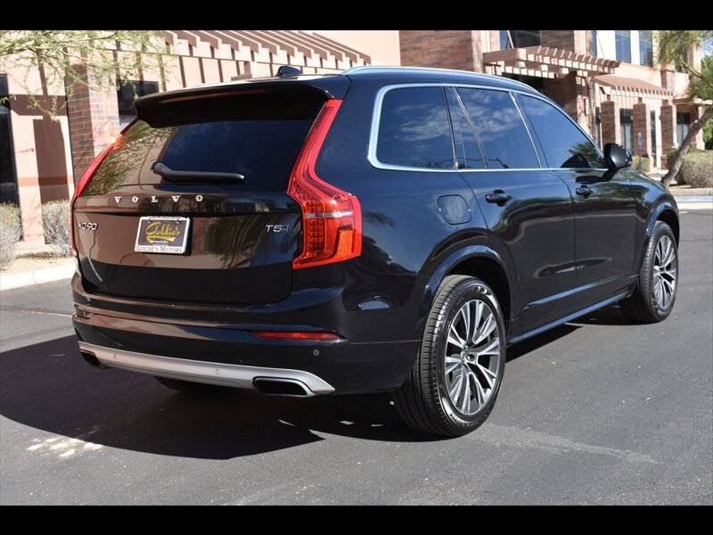 Used 2021 Volvo XC90 T5 Momentum AWD/4WD image 7