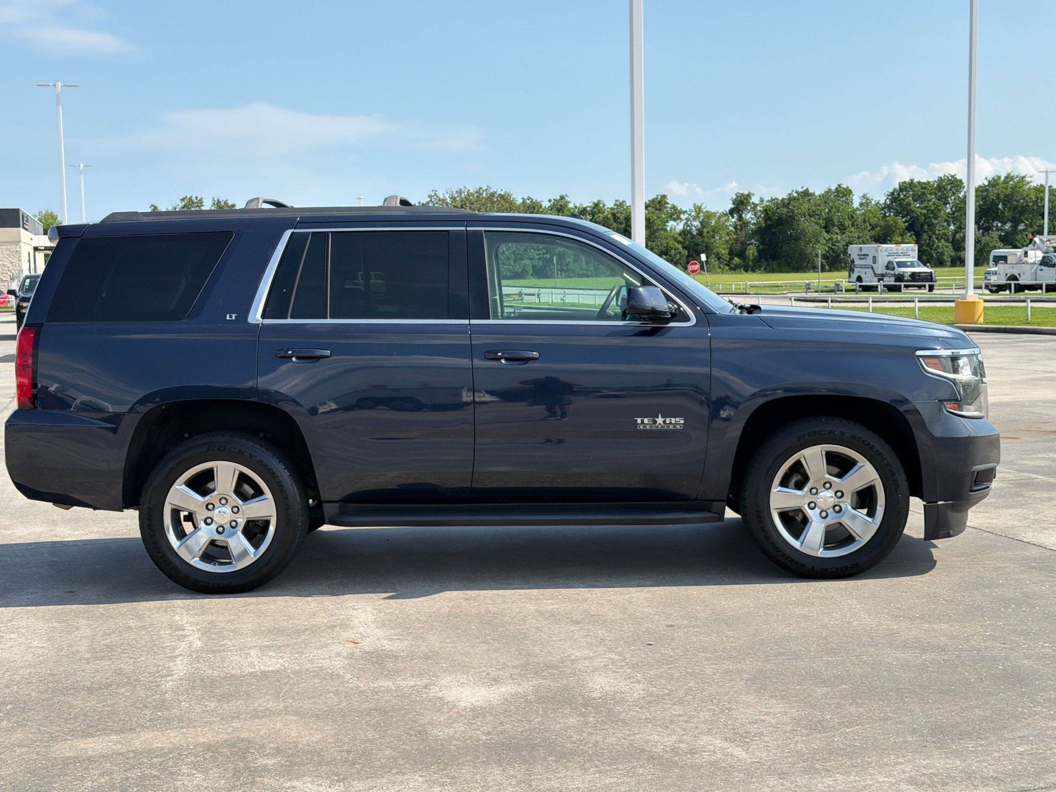 Used 2018 Chevrolet Tahoe LT w/ Texas Edition Package RWD image 7