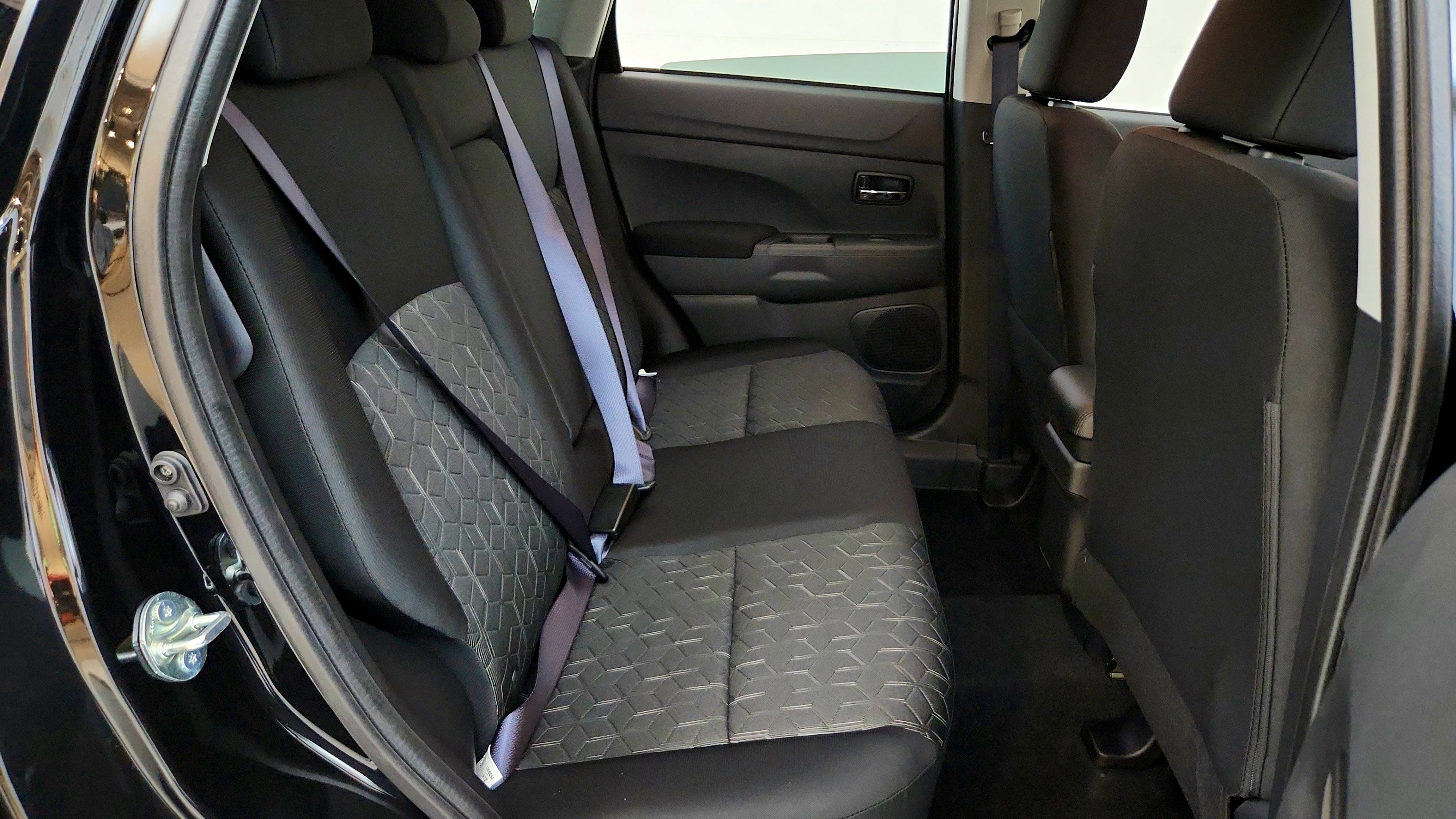 Used 2024 Mitsubishi Outlander Sport ES AWD/4WD image 31