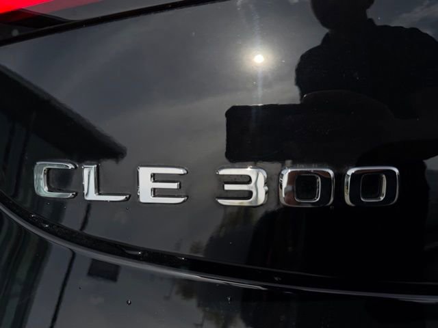 Used 2025 Mercedes-Benz CLE 300 4MATIC Cabriolet image 9