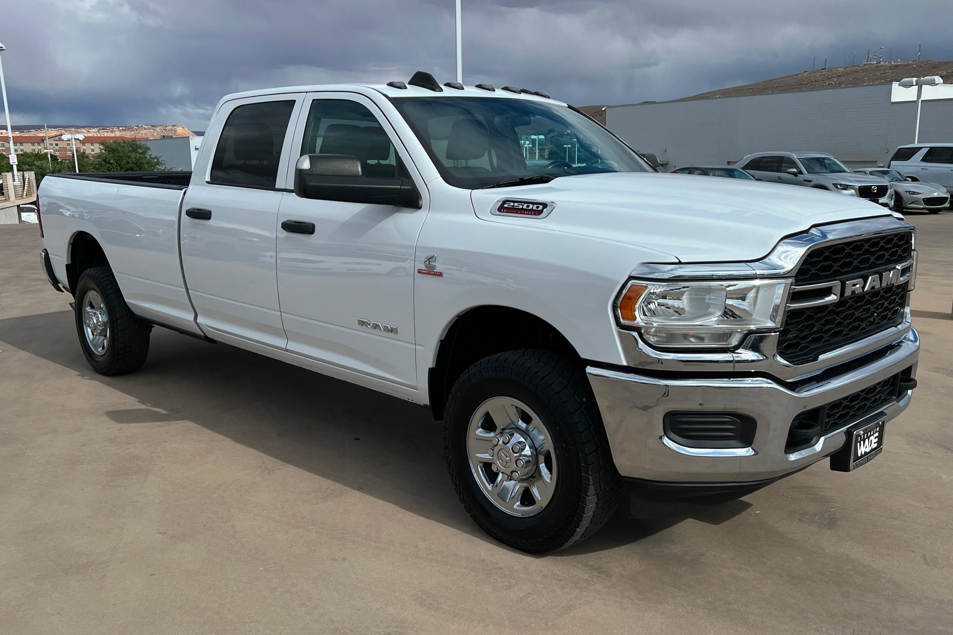 Used 2022 RAM 2500 Tradesman w/ Chrome Appearance Group AWD/4WD image 7