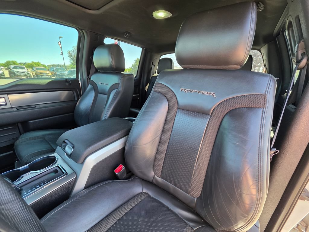 Used 2014 Ford F150 Raptor w/ Equipment Group 801A Luxury AWD/4WD image 16