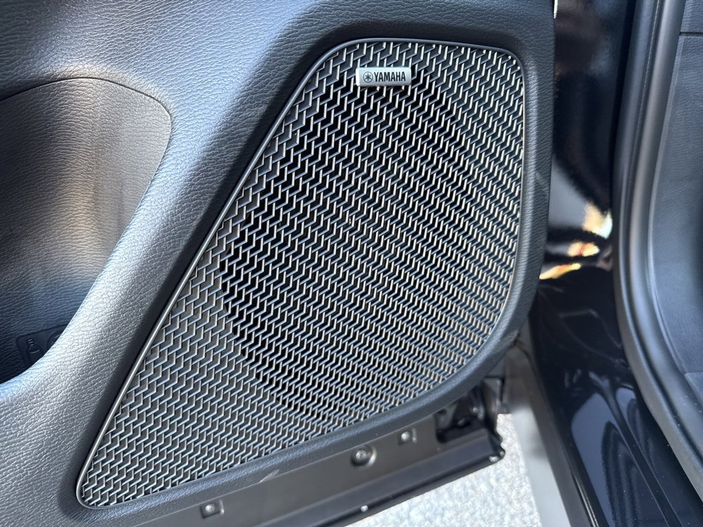 New 2025 Mitsubishi Outlander ES image 23