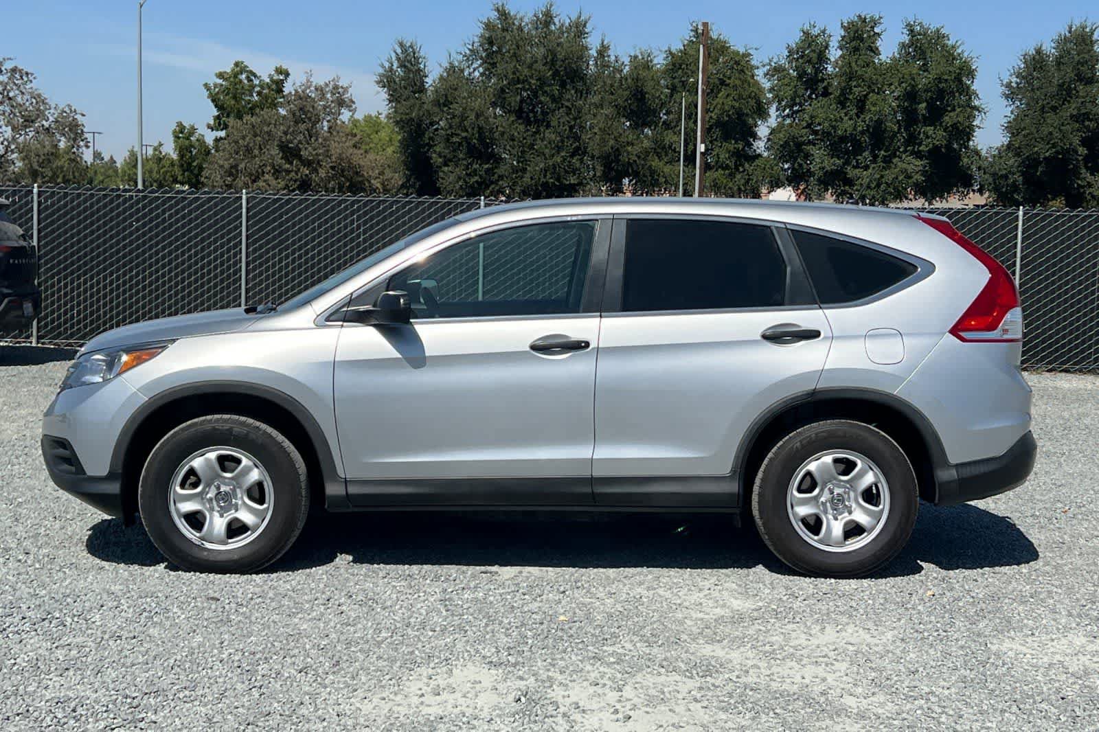 Used 2014 Honda CR-V LX image 6