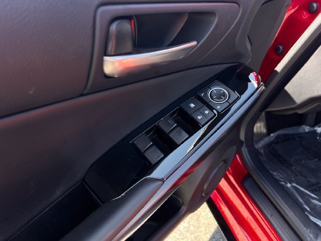 Used 2024 Lexus IS 350 F Sport RWD image 11