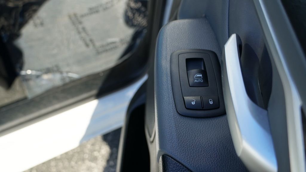 Used 2021 RAM 1500 Big Horn image 24