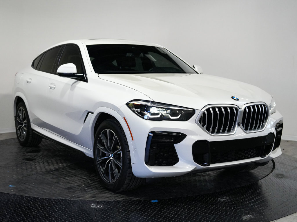 Used 2023 BMW X6 xDrive40i w/ M Sport Package AWD/4WD image 3