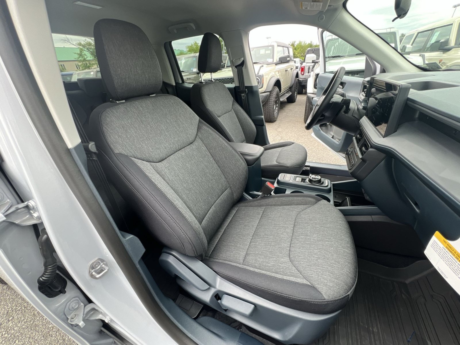 New 2025 Ford Maverick XLT w/ XLT Luxury Package AWD/4WD image 33