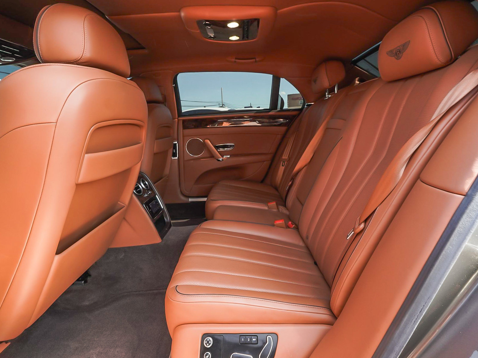 Used 2014 Bentley Flying Spur W12 AWD/4WD image 35