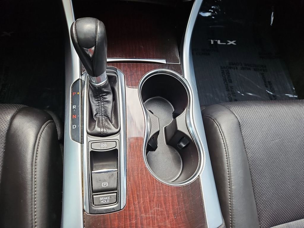 Used 2015 Acura TLX w/ Technology Package image 16