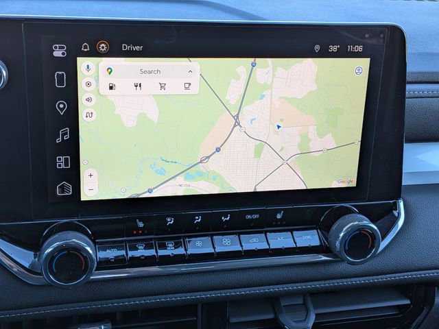 Used 2024 Chevrolet Colorado LT w/ LT Convenience Package II image 23