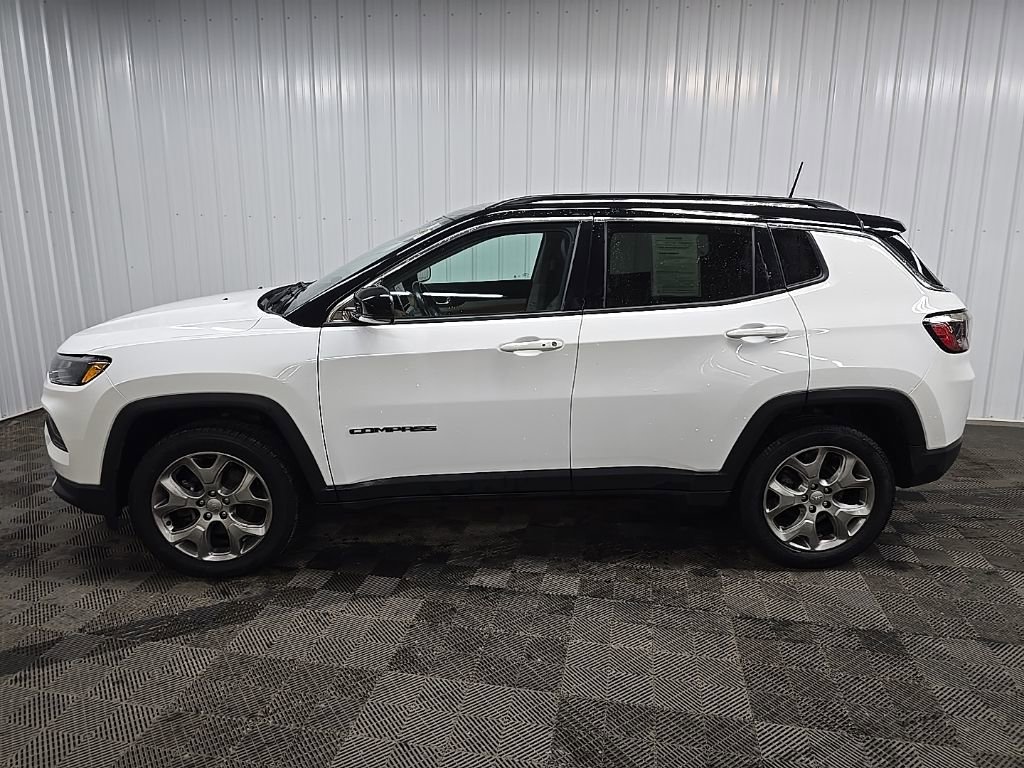 Used 2022 Jeep Compass Limited image 5