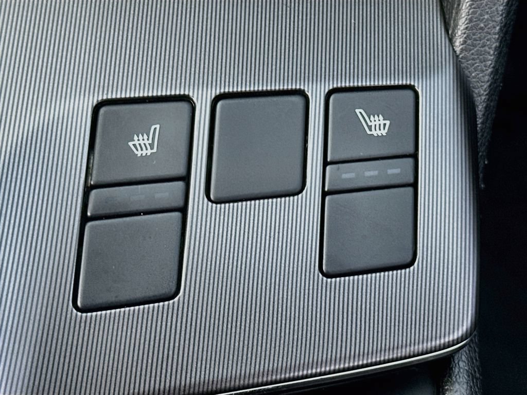 Certified 2026 Kia Sportage SX FWD image 21