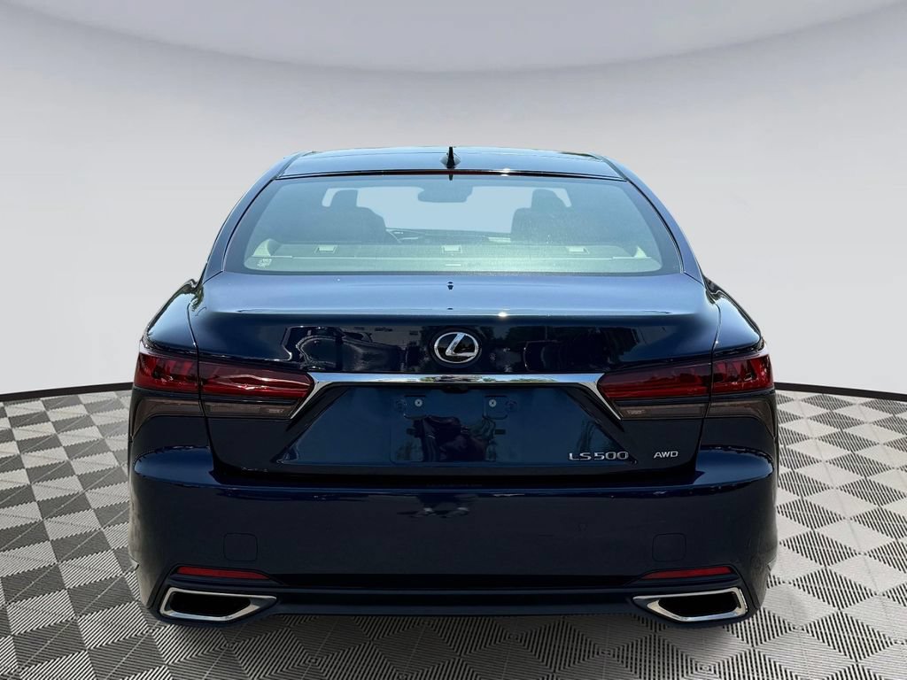 Used 2023 Lexus LS 500 AWD w/ Luxury Package image 3
