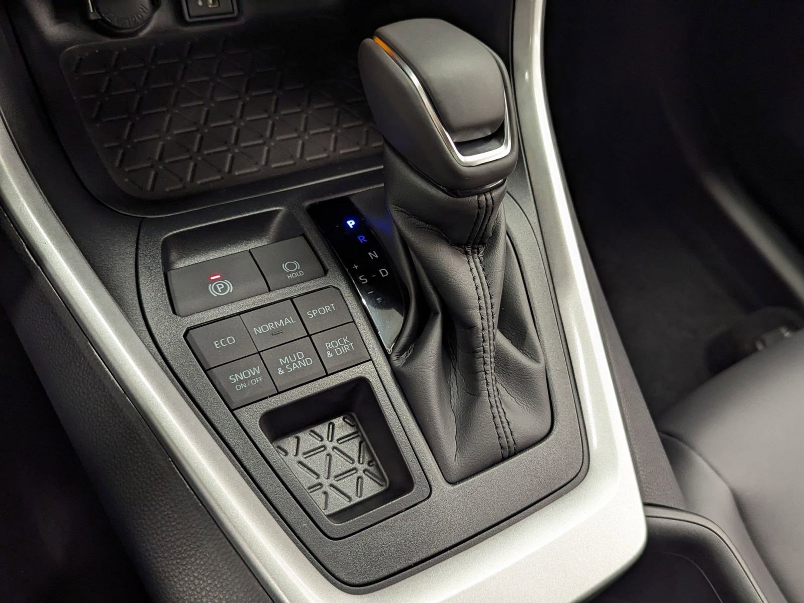 New 2025 Toyota RAV4 XLE Premium image 14