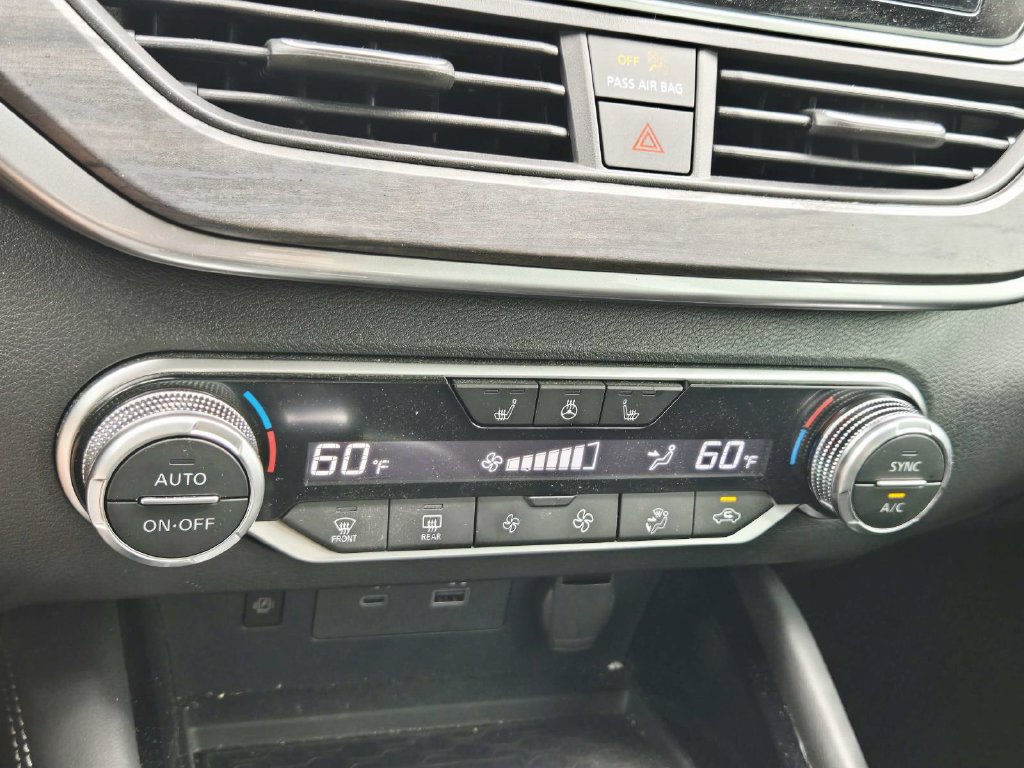 Used 2023 Nissan Altima 2.5 SL FWD image 28
