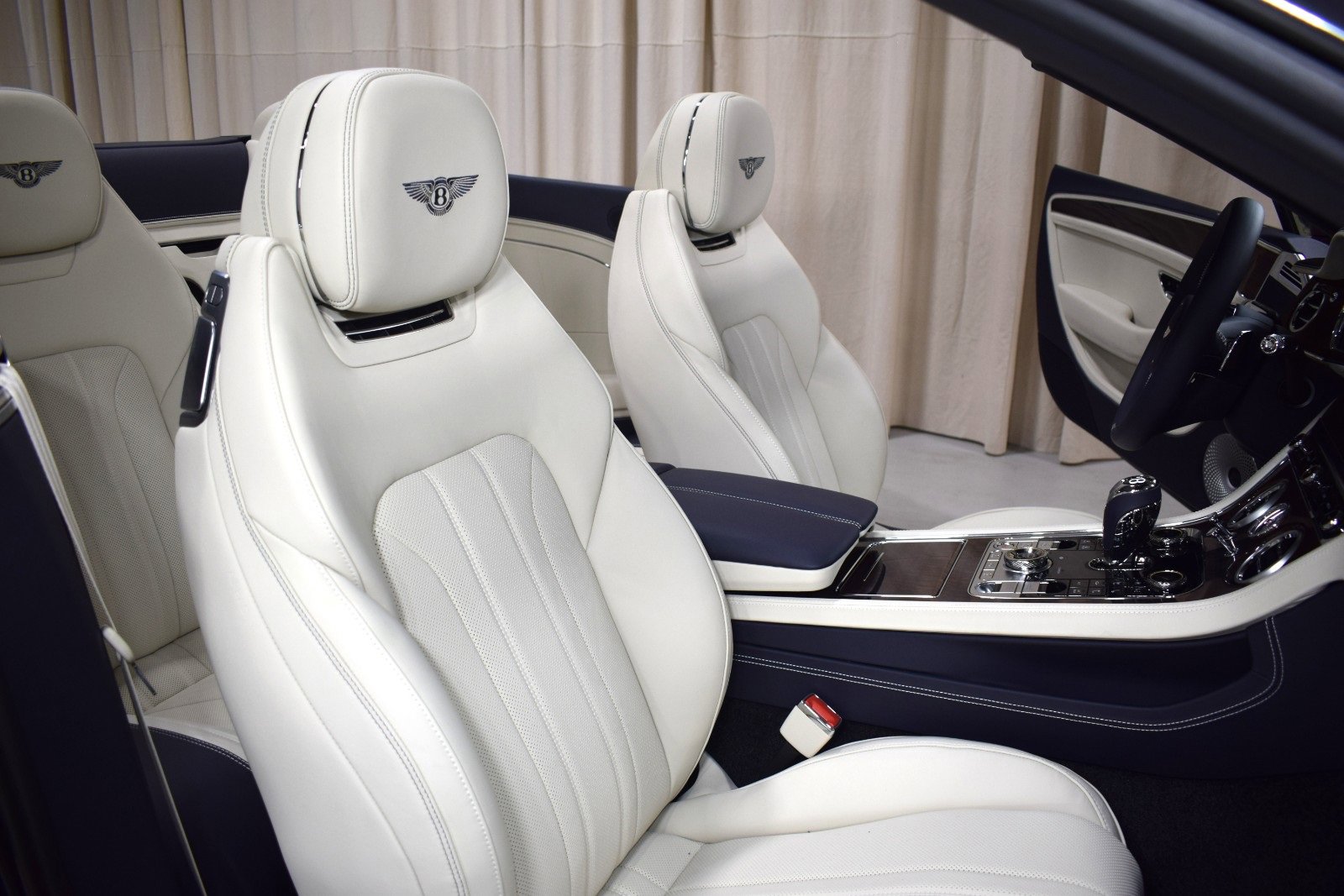 New 2026 Bentley Continental GTC image 23