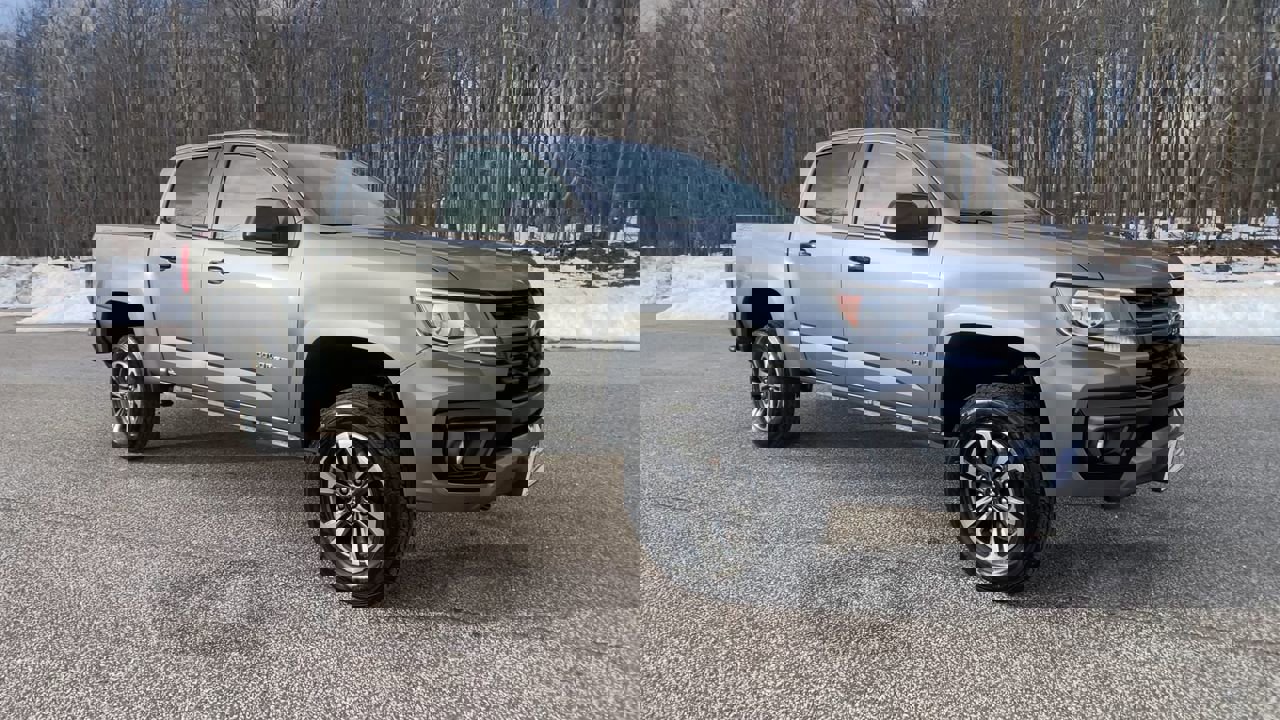 Used 2022 Chevrolet Colorado Z71 image 3