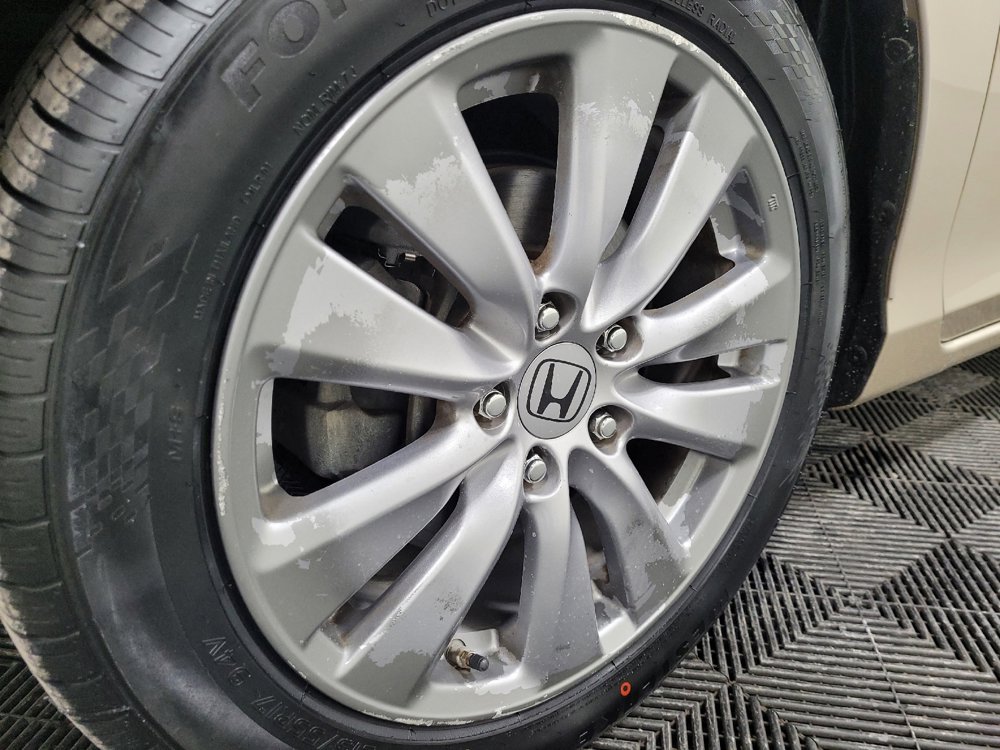 Used 2015 Honda Accord EX image 31