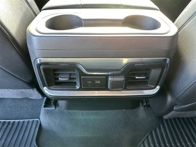 Used 2022 Chevrolet Silverado 2500 LTZ w/ LTZ Plus Package image 33