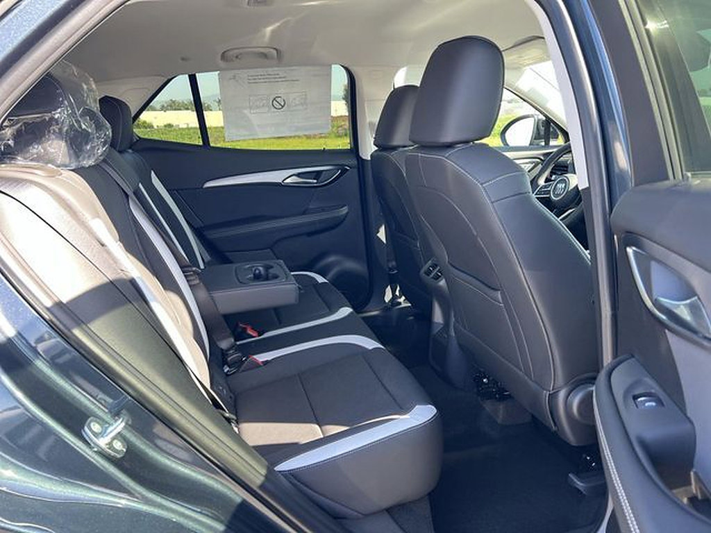 New 2026 Buick Envision Sport Touring AWD/4WD image 31