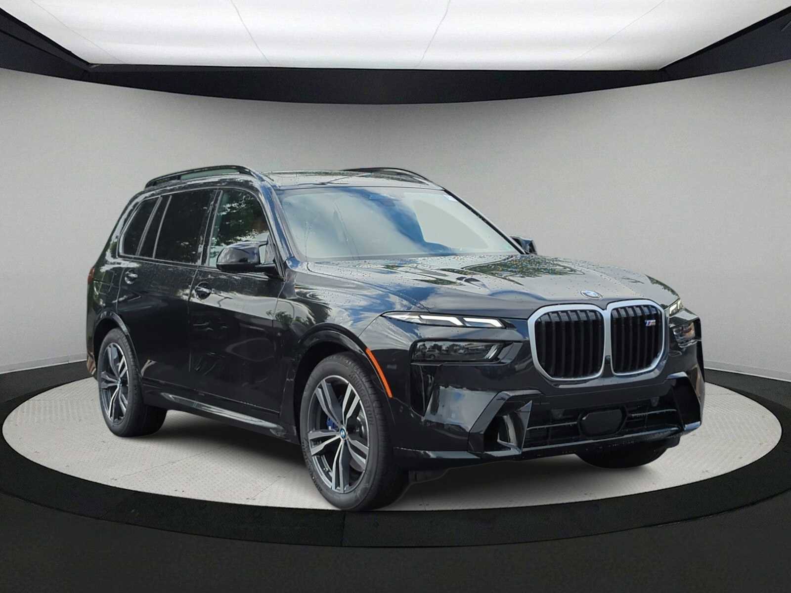 Used 2026 BMW X7 M60i AWD/4WD image 2