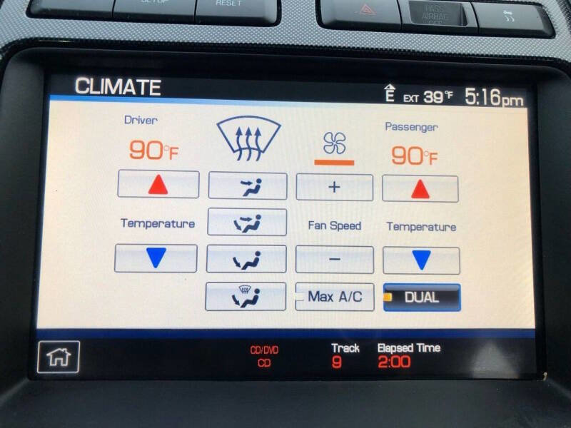 Used 2010 Ford Taurus SHO image 38