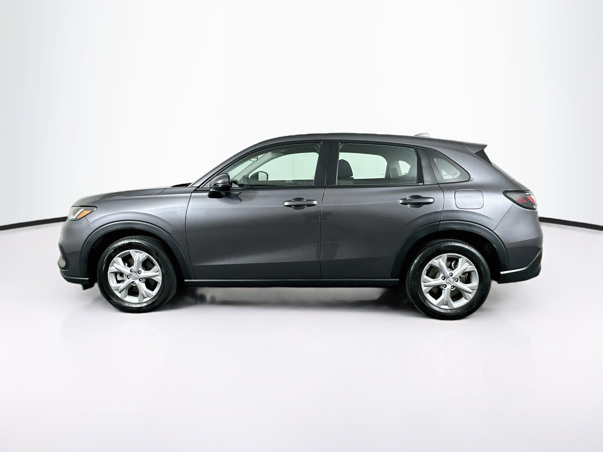 Used 2025 Honda HR-V LX image 4
