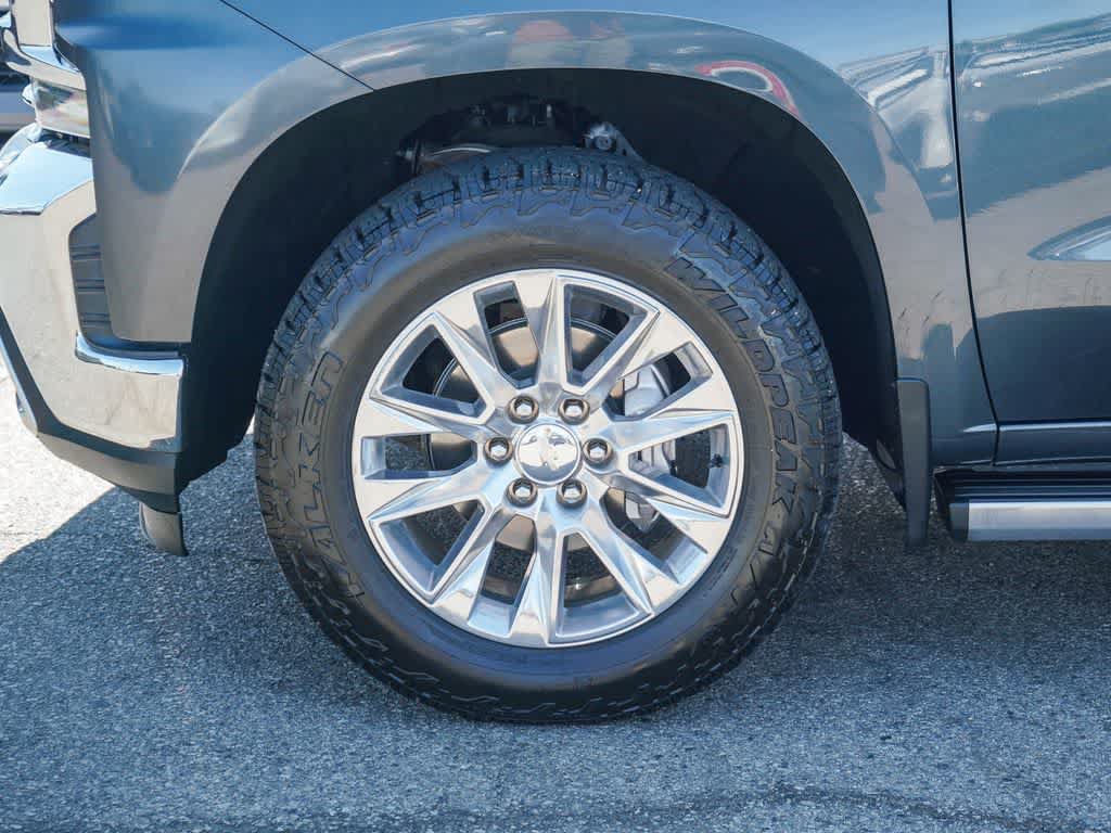 Used 2020 Chevrolet Silverado 1500 LTZ w/ LTZ Premium Package AWD/4WD image 19