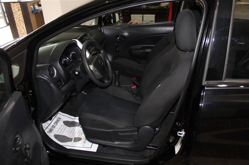 Used 2016 Nissan Versa Note S FWD image 19