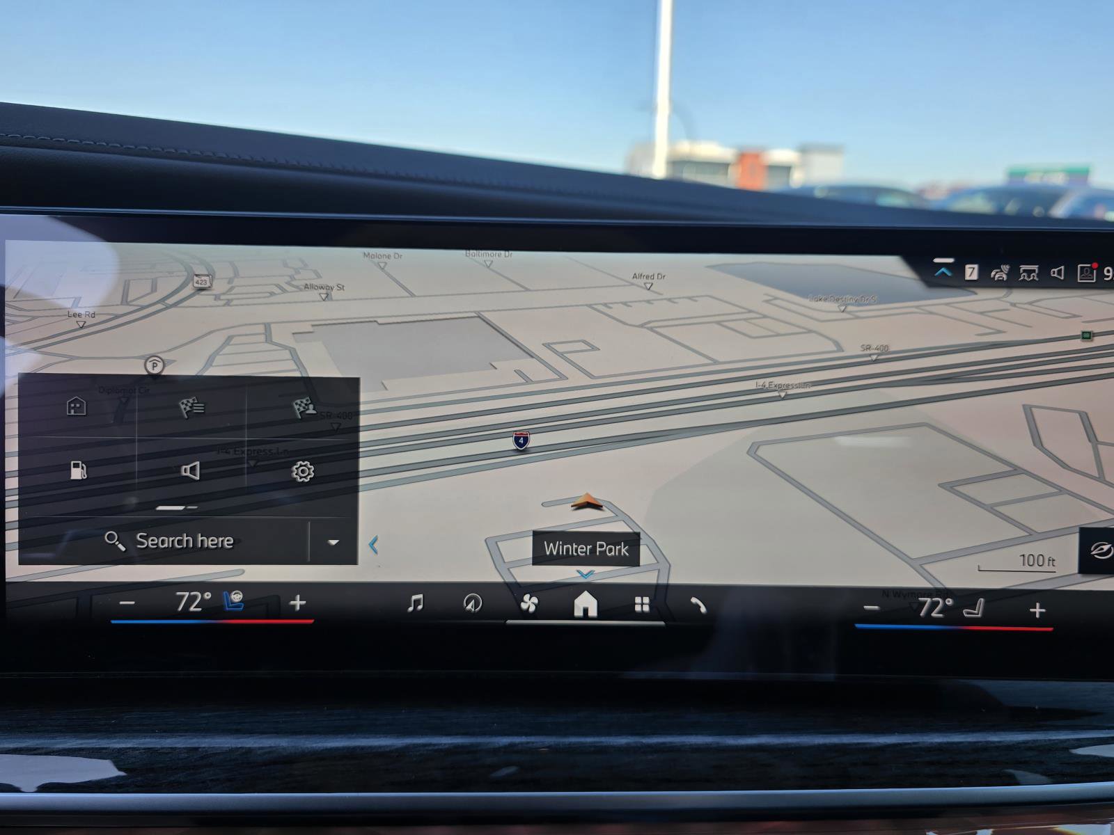 New 2025 BMW 750e xDrive w/ Premium Package image 16