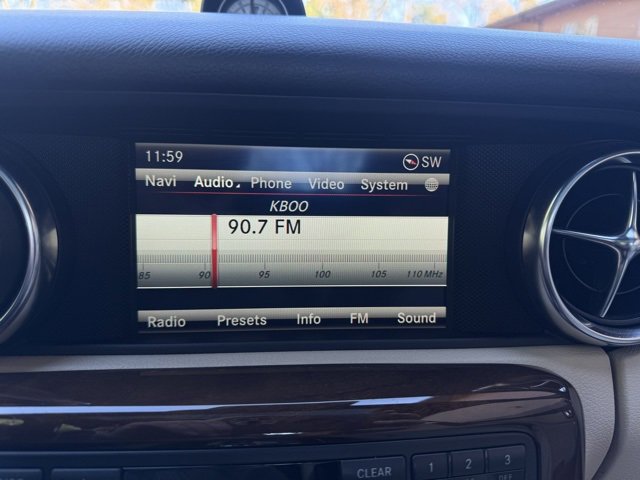 Used 2016 Mercedes-Benz SLK 300 image 12