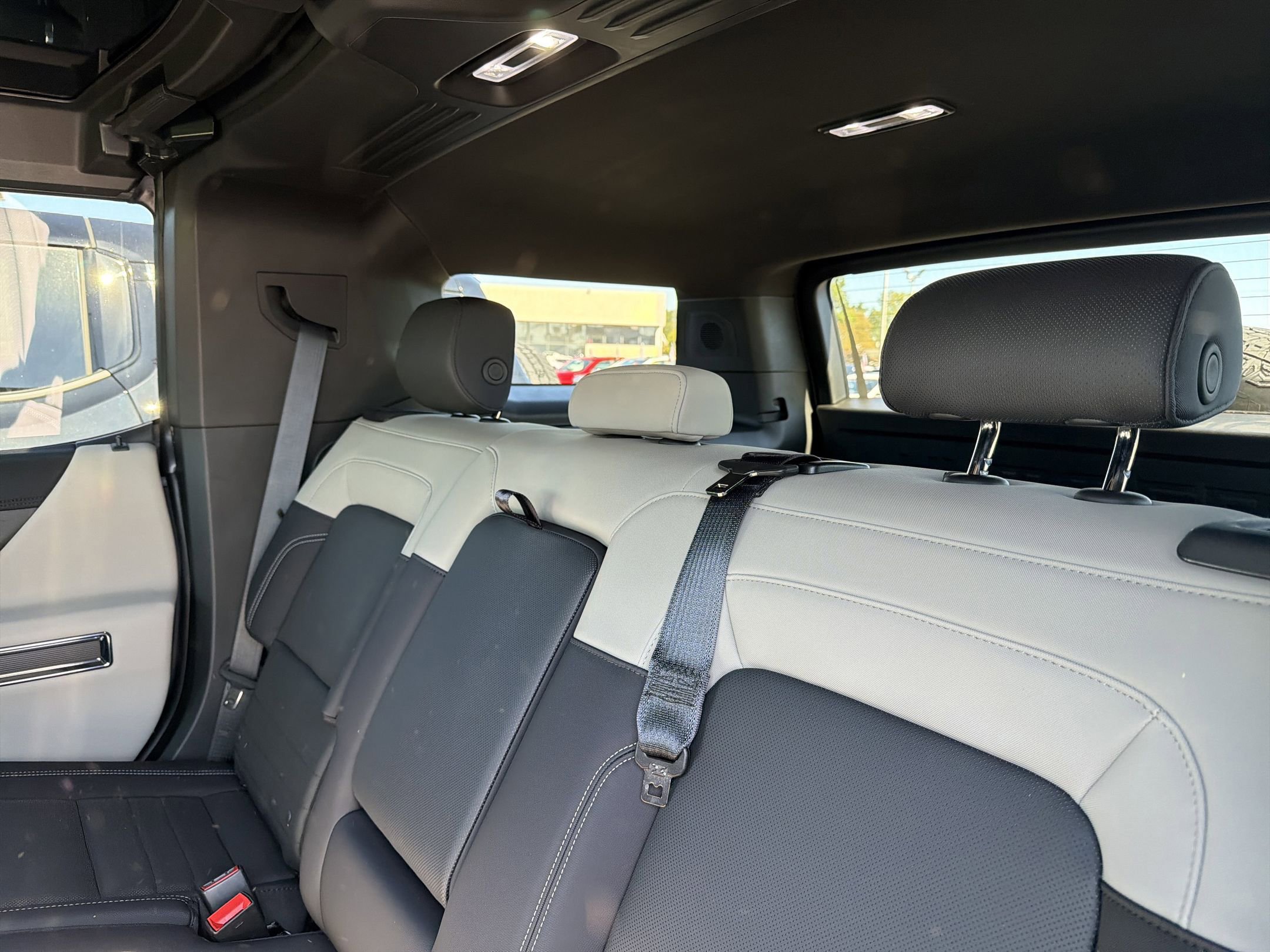 New 2026 GMC Hummer EV SUV image 22