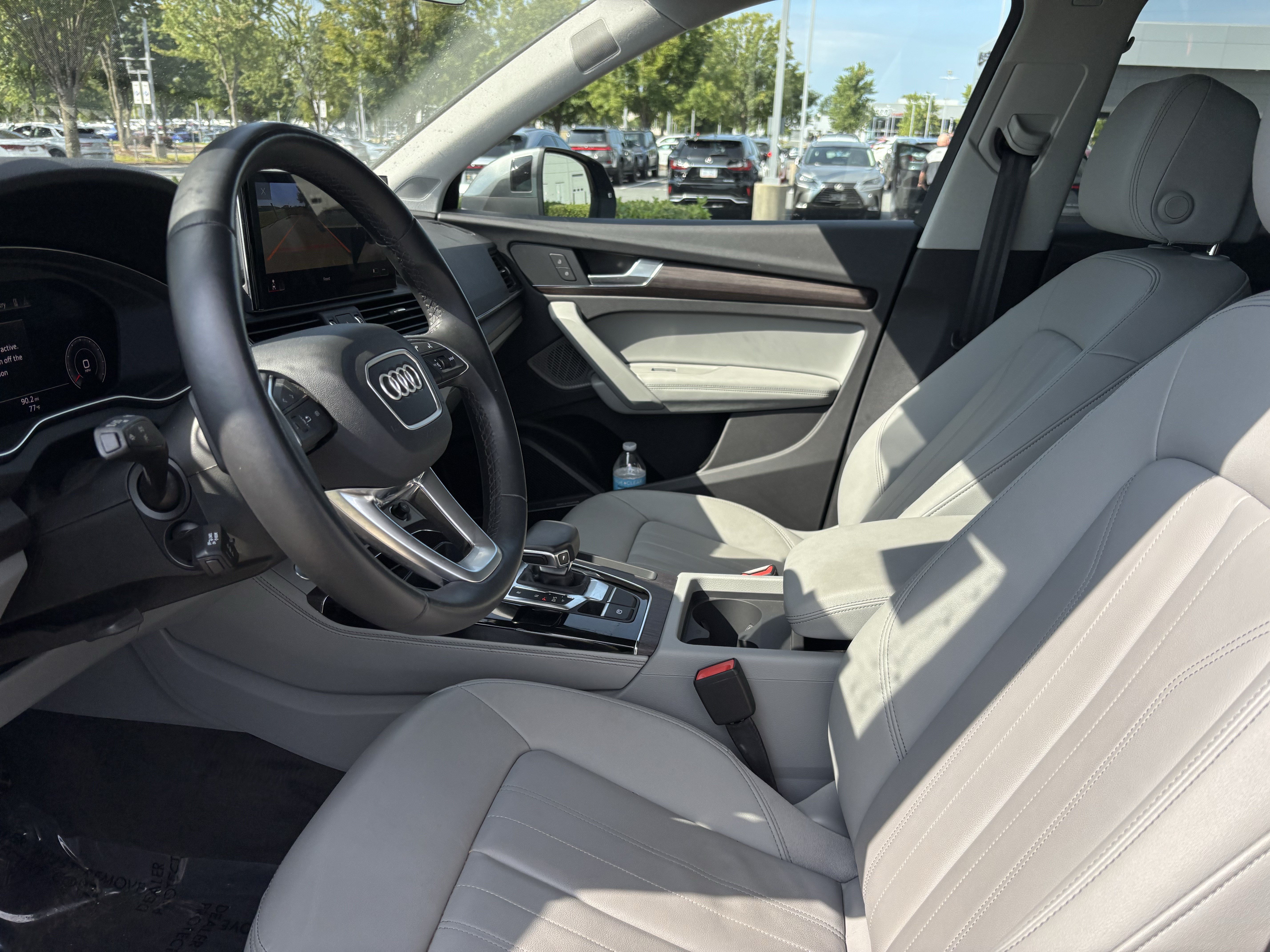 Used 2023 Audi Q5 2.0T Premium Plus w/ Premium Plus Package AWD/4WD image 17