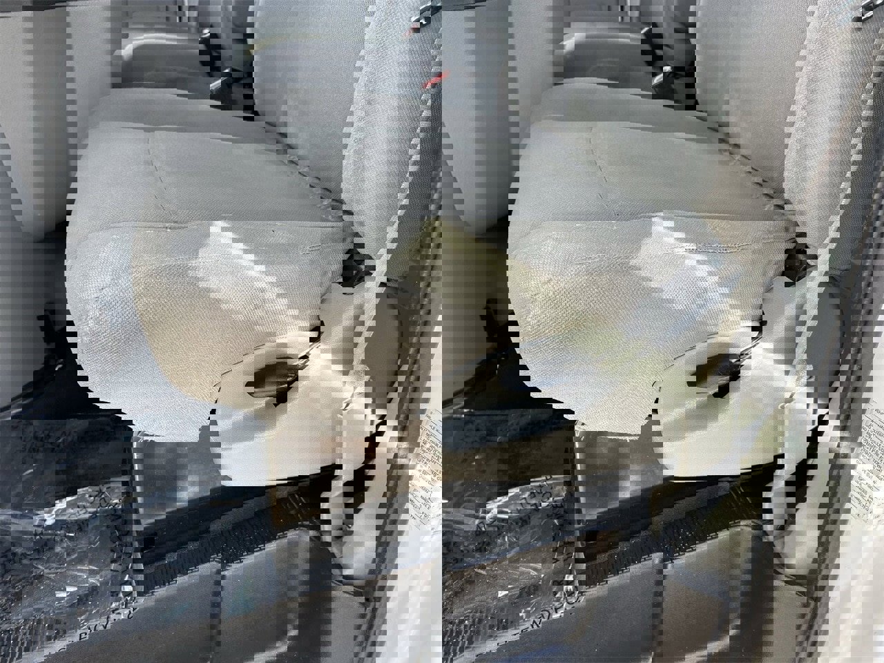 Used 2014 Ford E-250 and Econoline 250 image 16